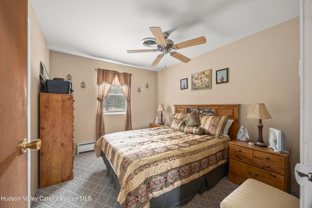 134 Willowbrook Road, Hudson, NY 12534