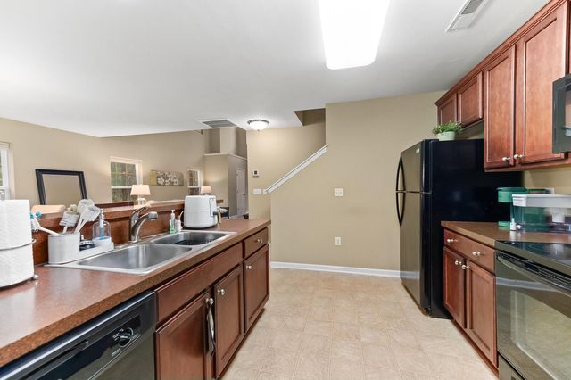 8877 Gable Street, North Charleston, SC 29406