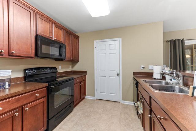 8877 Gable Street, North Charleston, SC 29406