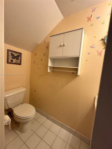 1365 W Veracruz Ln 4-10, Weston, FL 33327