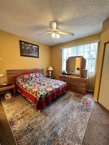 1365 W Veracruz Ln 4-10, Weston, FL 33327