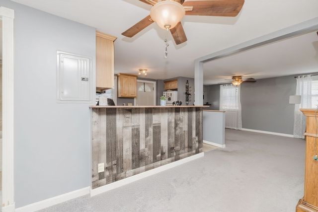 20 Wilcox St, Fall River, MA 02724