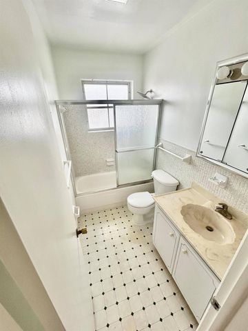 350 S Cypress Road 521, Pompano Beach, FL 33060