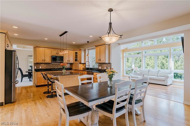 28495 Blue Pond Trail, Solon, OH 44139