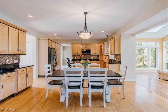 28495 Blue Pond Trail, Solon, OH 44139