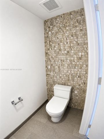 88 SW 7th Street 2206, Miami, FL 33130