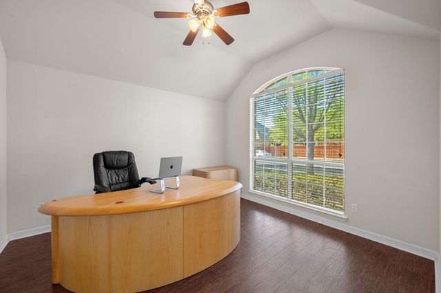 2221 Village View LOOP, Pflugerville, TX 78660