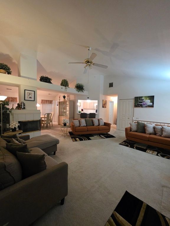 37 Arboretum Drive 1, Lombard, IL 60148 — photo 4
