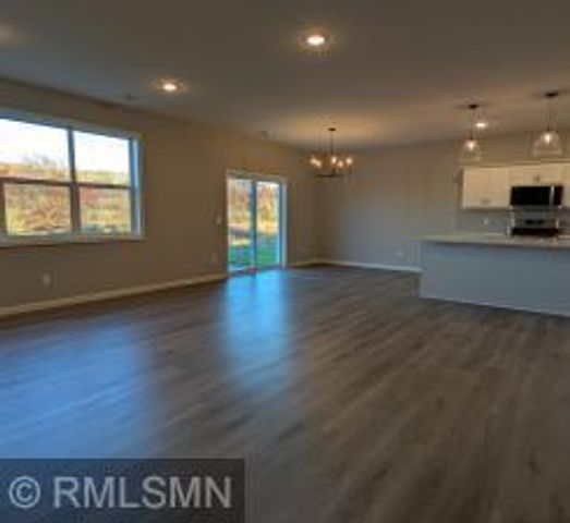 10563 Goodview Avenue S, Cottage Grove, MN 55016
