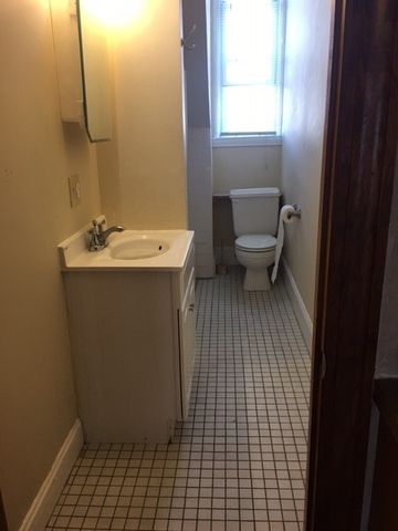 171 Montgomery Avenue 3, Providence, RI 02905