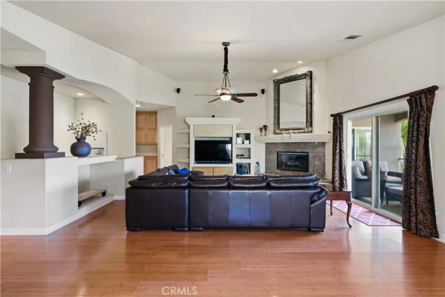 22049 Loch Lomond, Canyon Lake, CA 92587