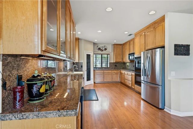 22049 Loch Lomond, Canyon Lake, CA 92587