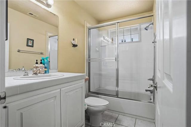 22049 Loch Lomond, Canyon Lake, CA 92587