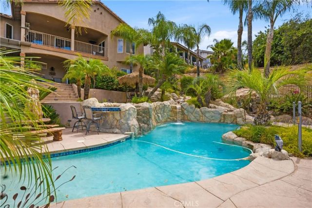 22049 Loch Lomond, Canyon Lake, CA 92587
