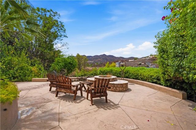 22049 Loch Lomond, Canyon Lake, CA 92587