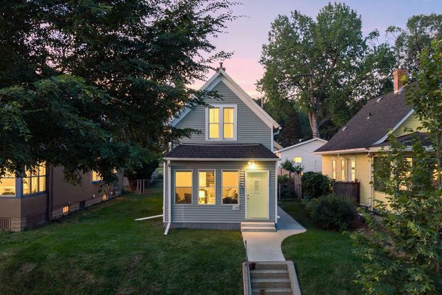 240 Sidney Street E, Saint Paul, MN 55107