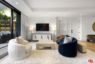 8420 W Sunset Boulevard 405, West Hollywood, CA 90069