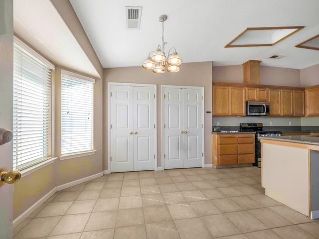 697 Leta Mae Court, Exeter, CA 93221