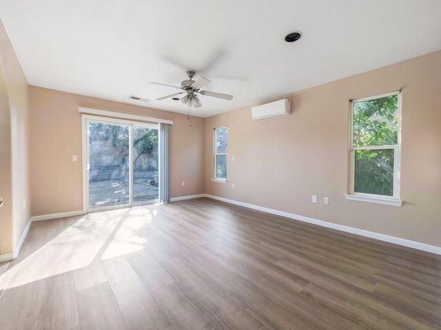 697 Leta Mae Court, Exeter, CA 93221