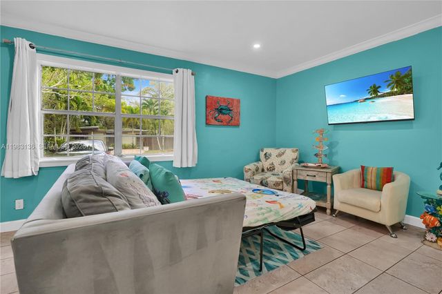 619 SW 13th Ave 1, Fort Lauderdale, FL 33312