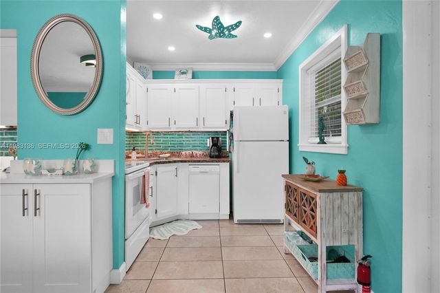 619 SW 13th Ave 1, Fort Lauderdale, FL 33312