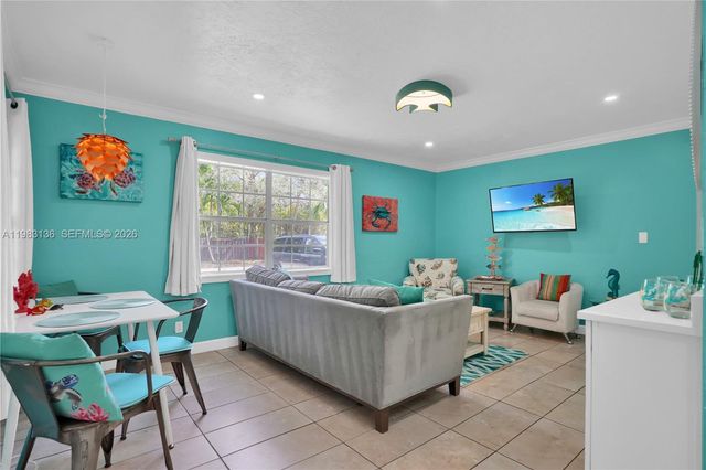 619 SW 13th Ave 1, Fort Lauderdale, FL 33312