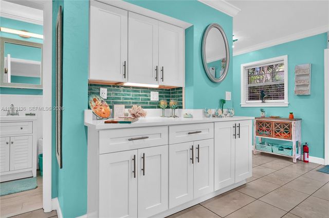 619 SW 13th Ave 1, Fort Lauderdale, FL 33312