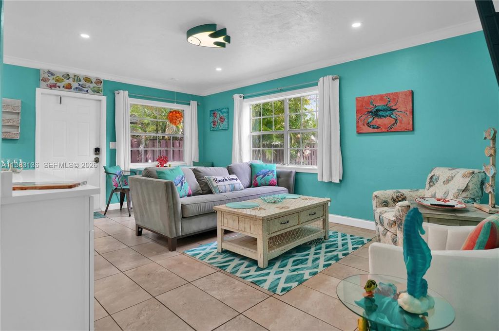 619 SW 13th Ave 1, Fort Lauderdale, FL 33312