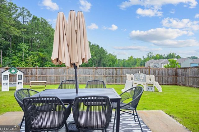 416 Madison Lakeview Drive, Acworth, GA 30102