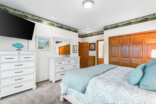184 Dow Ridge Drive N, Eatonville, WA 98328