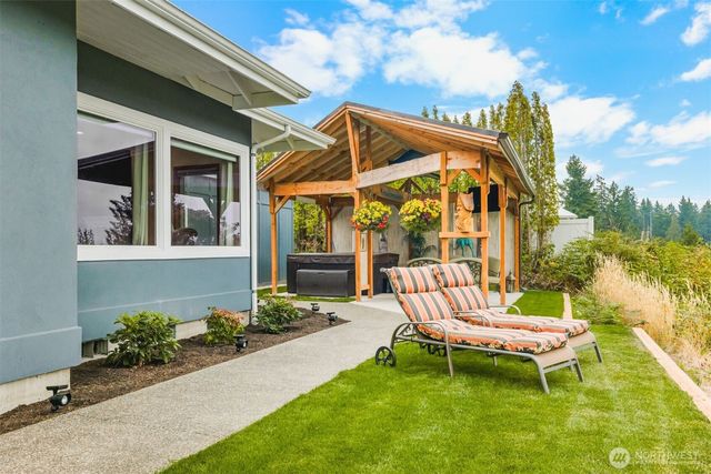 184 Dow Ridge Drive N, Eatonville, WA 98328