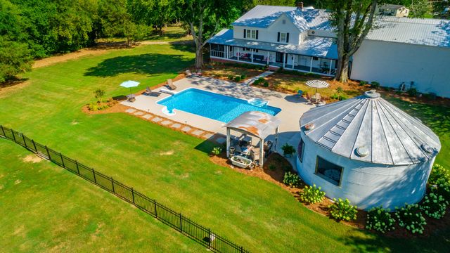 680 Glass Mill Rd, Chickamauga, GA 30707
