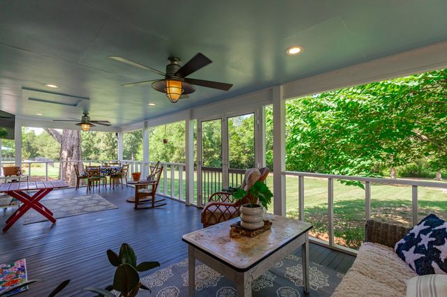 680 Glass Mill Rd, Chickamauga, GA 30707