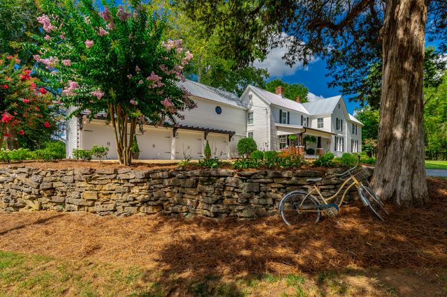 680 Glass Mill Rd, Chickamauga, GA 30707