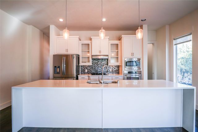 3010 Zenia Drive, Dallas, TX 75204