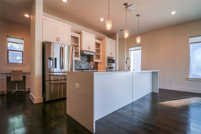 3010 Zenia Drive, Dallas, TX 75204