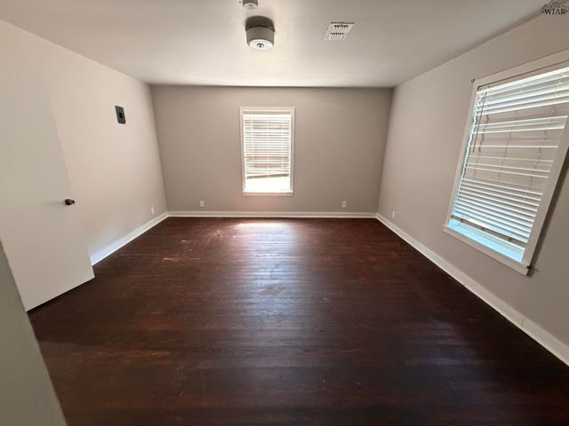3003 LAWRENCE ROAD, Wichita Falls, TX 76309