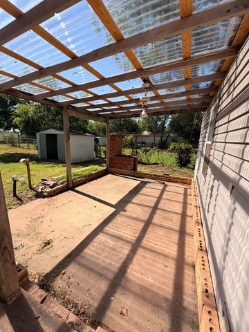 3003 LAWRENCE ROAD, Wichita Falls, TX 76309