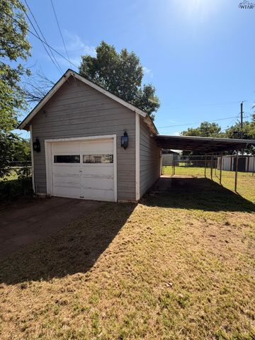 3003 LAWRENCE ROAD, Wichita Falls, TX 76309