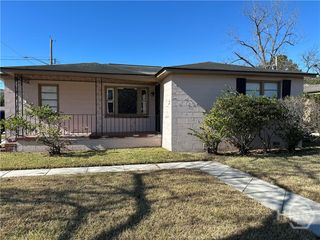 821 Porter Street, Savannah, GA 31415