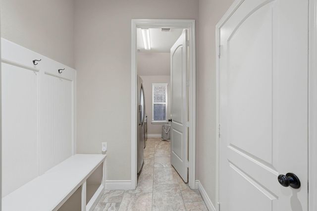 127 Deerchase Drive, Conroe, TX 77384