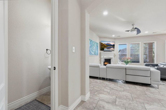 127 Deerchase Drive, Conroe, TX 77384