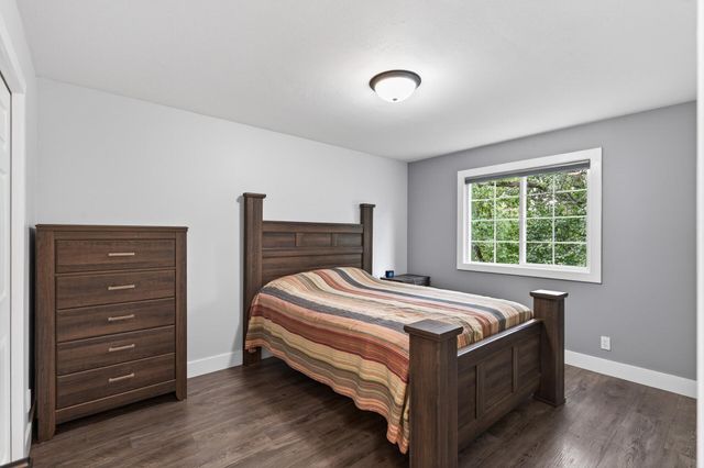 7941 Girard Court N, Brooklyn Park, MN 55444