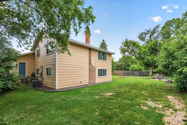 7941 Girard Court N, Brooklyn Park, MN 55444