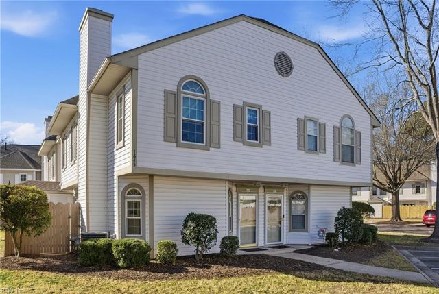 1645 Cottenham LN, Virginia Beach, VA 23454