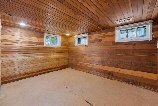 1708 E 18th Ave, Spokane, WA 99203