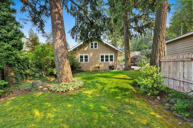 1708 E 18th Ave, Spokane, WA 99203