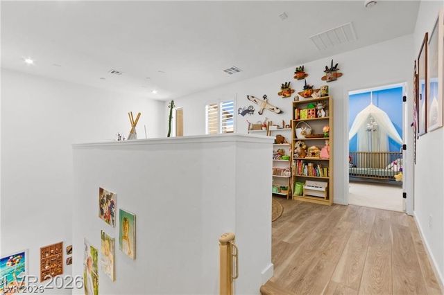 680 Echelon Street, Las Vegas, NV 89138