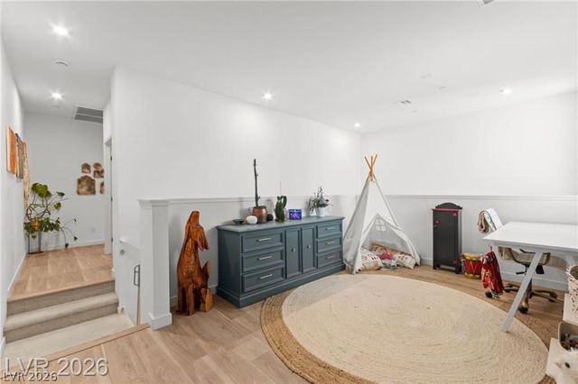 680 Echelon Street, Las Vegas, NV 89138