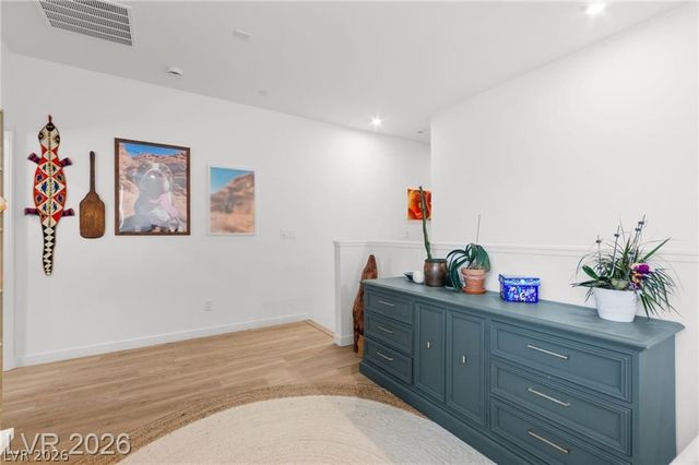 680 Echelon Street, Las Vegas, NV 89138